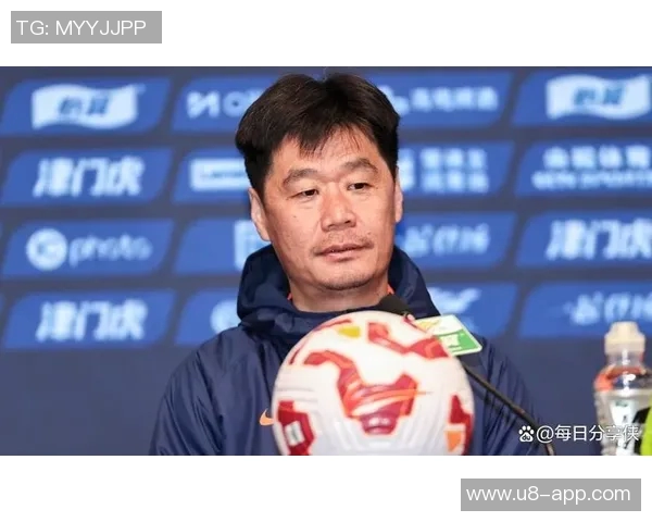 李霄鹏呼吁球迷宽容：主场被喊下课是常态应理解教练艰辛