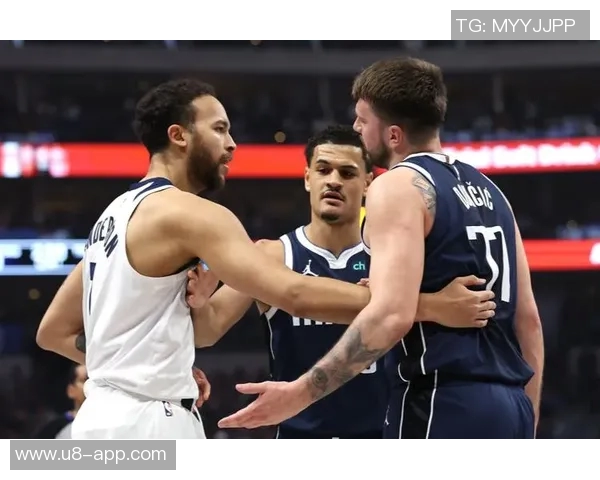 华子称赞麦丹持球决策进步期待里德展现更强能力