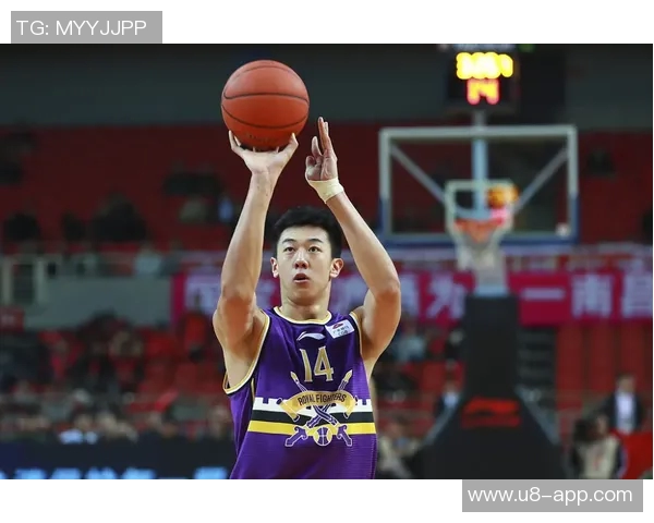 胡明轩昨夜三分雨下生涯新高40分助队止颓展现全能表现